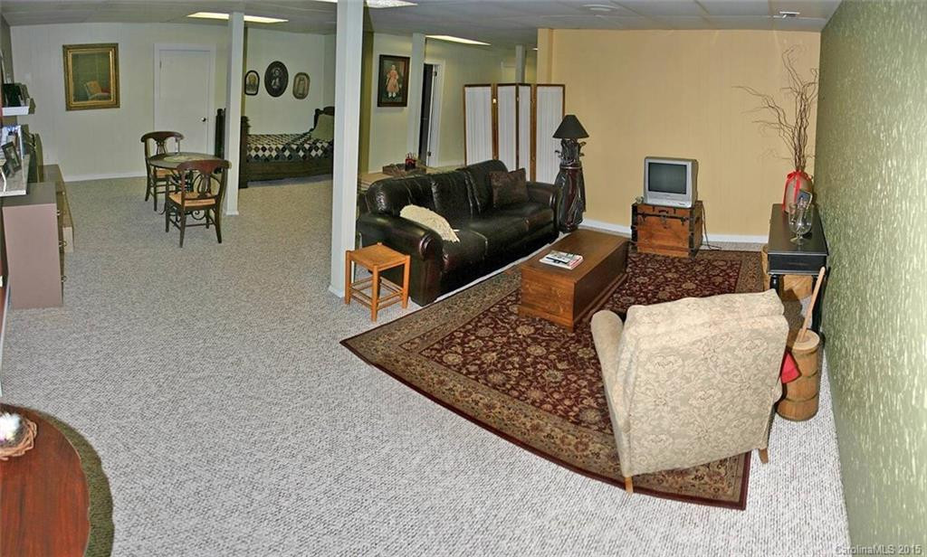 241 Brunswick Drive - Photo 18