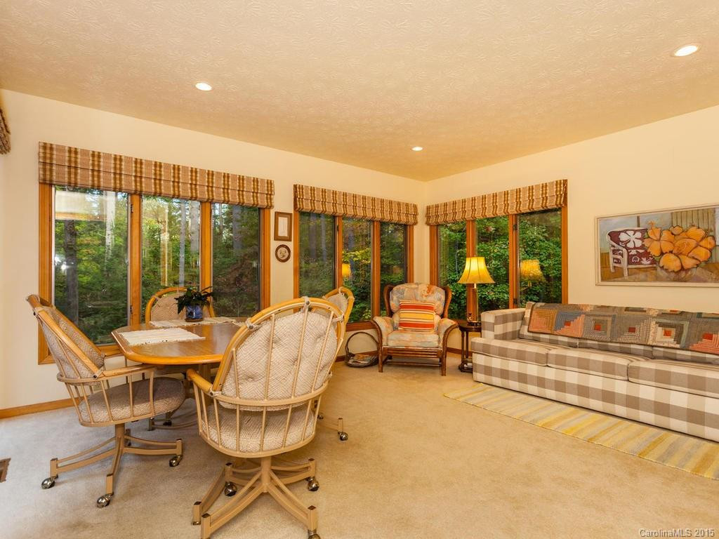 117 Estate Drive - Photo 4