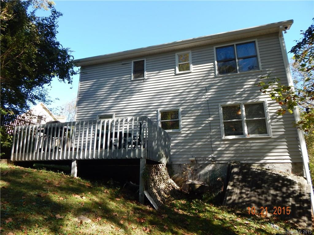 11 Williamsburg Place - Photo 2