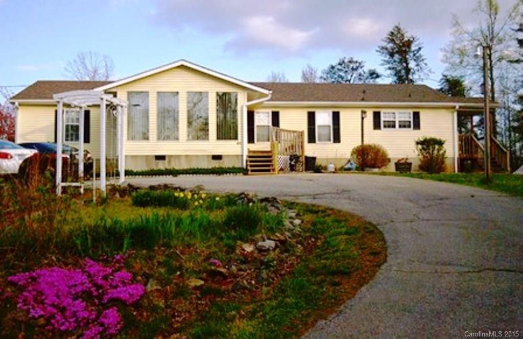 420 Bobs Creek Road