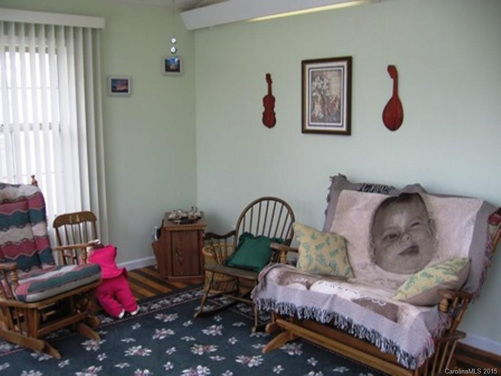 420 Bobs Creek Road - Photo 18