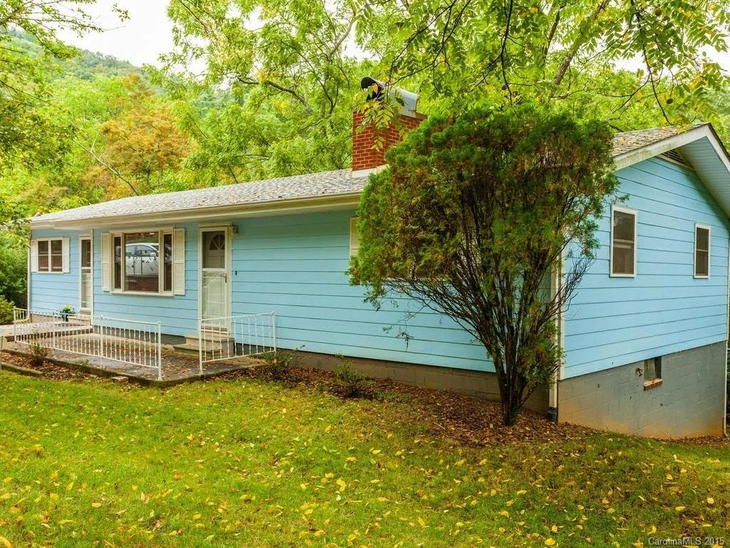 77 Bassett Road