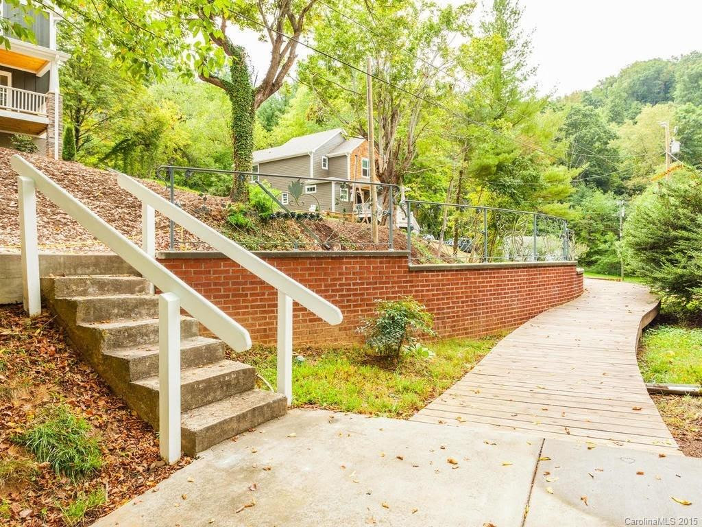 77 Bassett Road - Photo 5