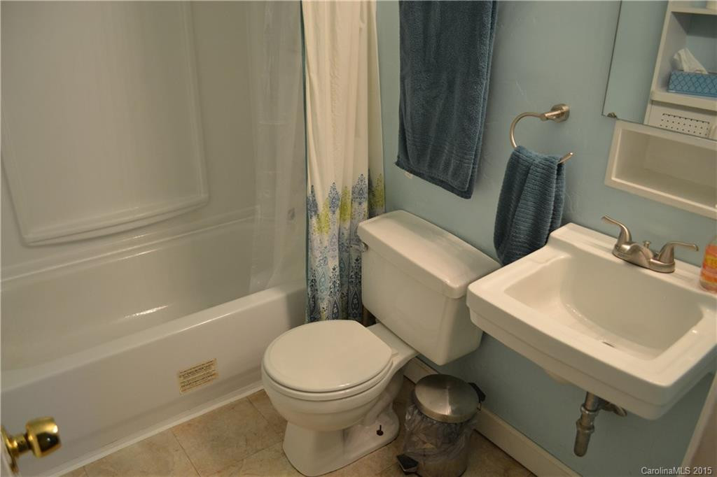20 King Arthur Place - Photo 13