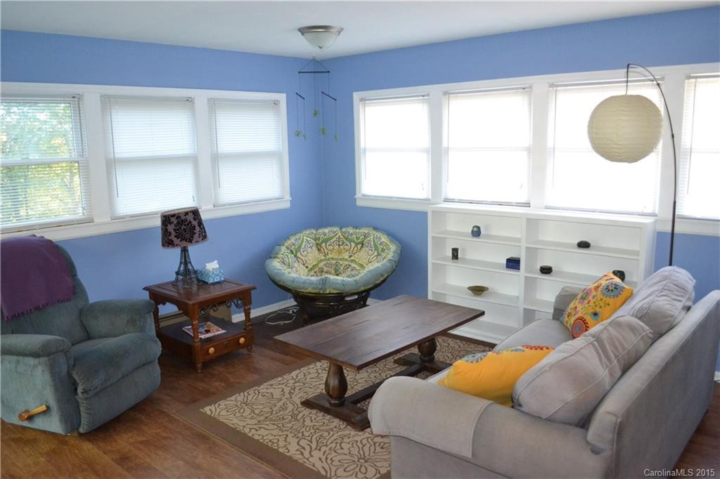 20 King Arthur Place - Photo 17