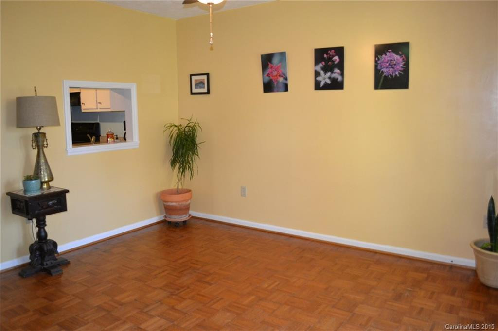 20 King Arthur Place - Photo 4