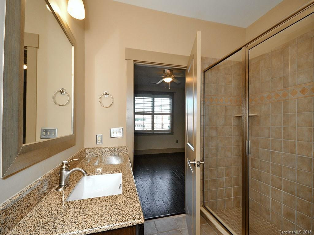 5 Farleigh Street #305 - Photo 15