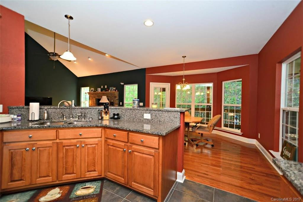 59 Woodfin Road - Photo 6