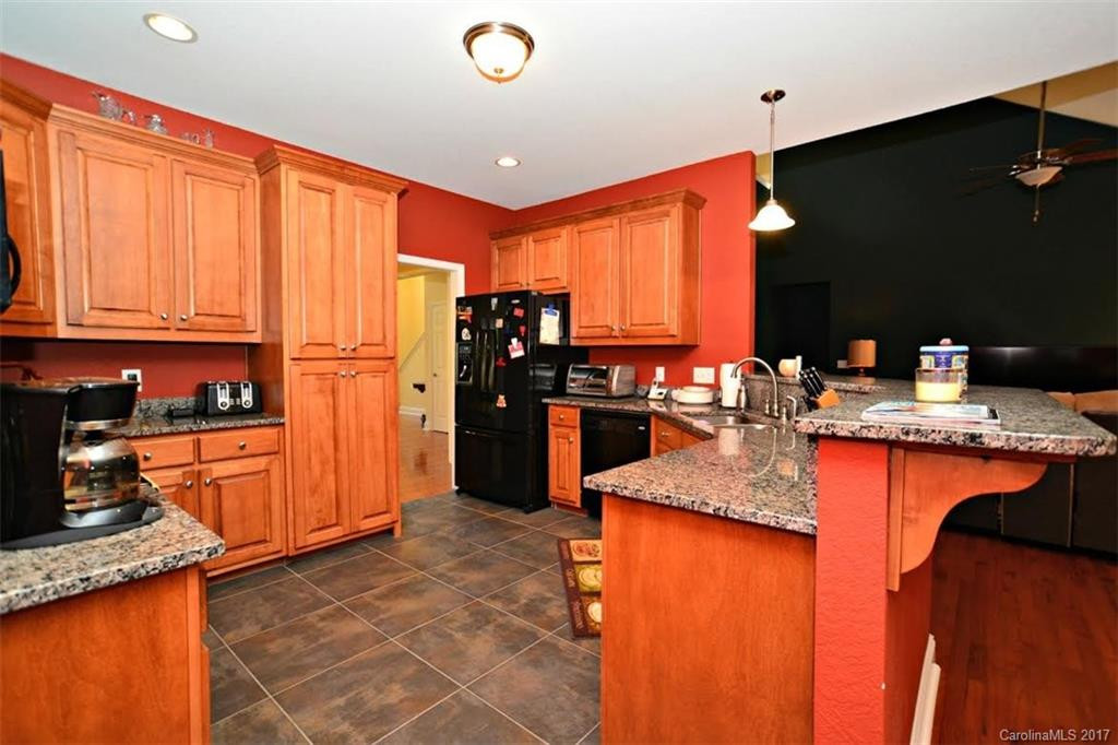 59 Woodfin Road - Photo 7