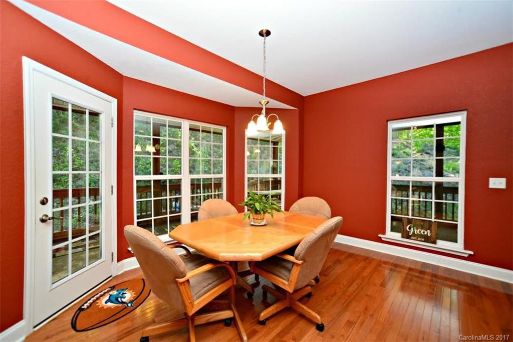 59 Woodfin Road - Photo 8