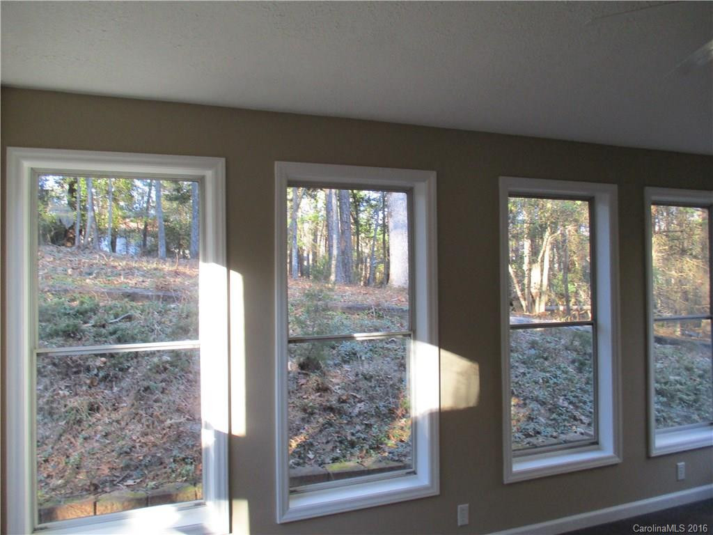 37 Auburndale Drive - Photo 11