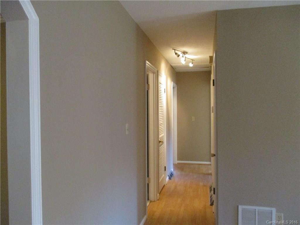 37 Auburndale Drive - Photo 15