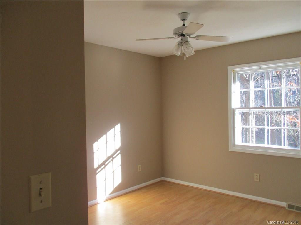 37 Auburndale Drive - Photo 19