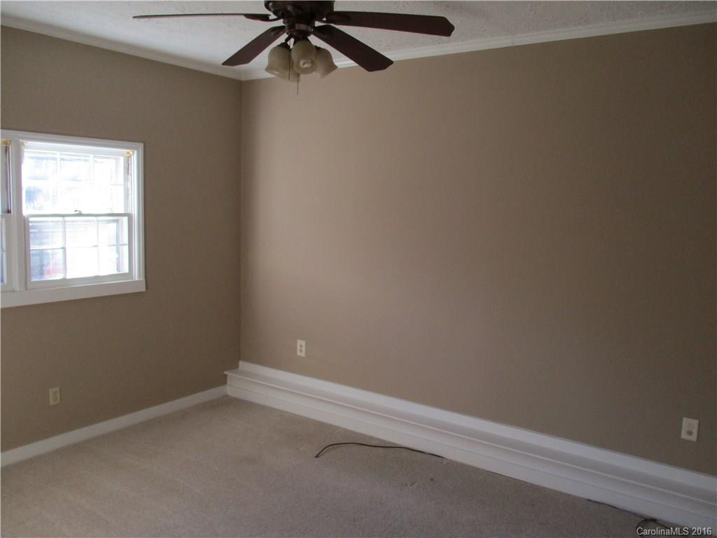 37 Auburndale Drive - Photo 6