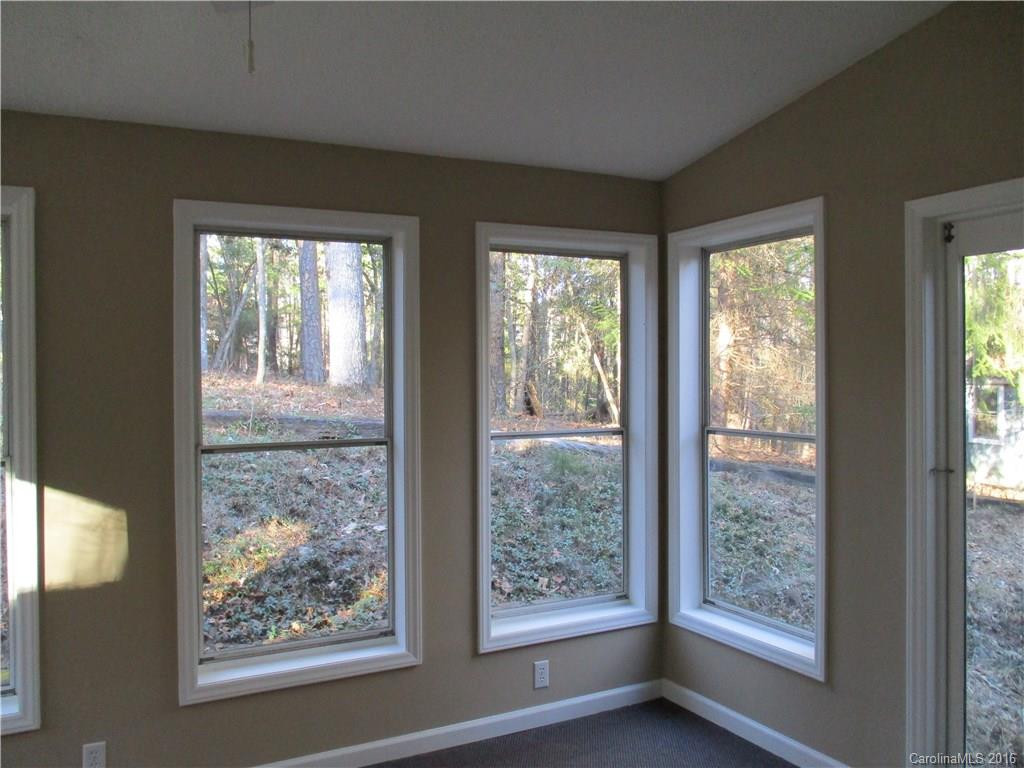 37 Auburndale Drive - Photo 10