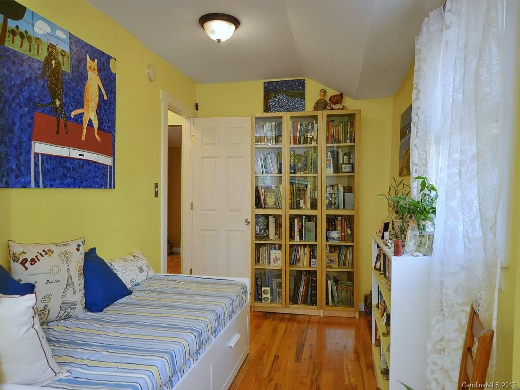 25 Winnfred Street - Photo 9