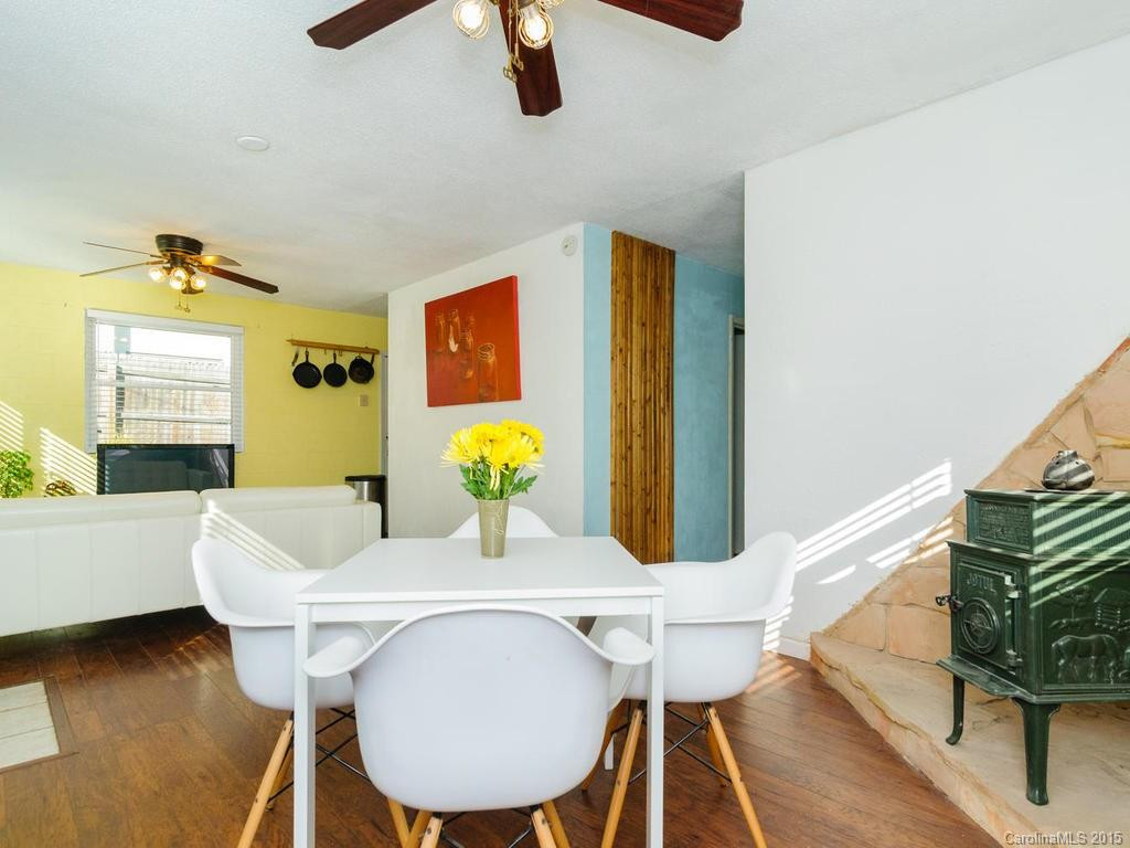 8 Hickory Terrace - Photo 6