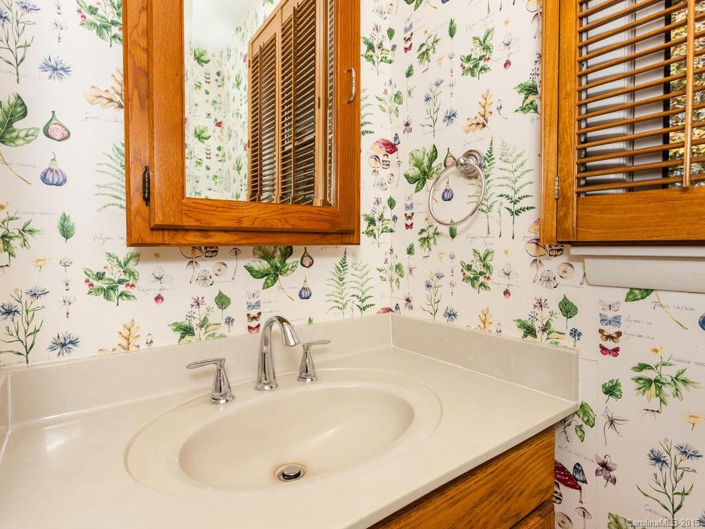 6 Hampton Drive - Photo 23