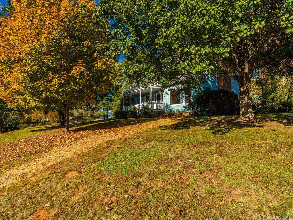 6 Hampton Drive - Photo 4