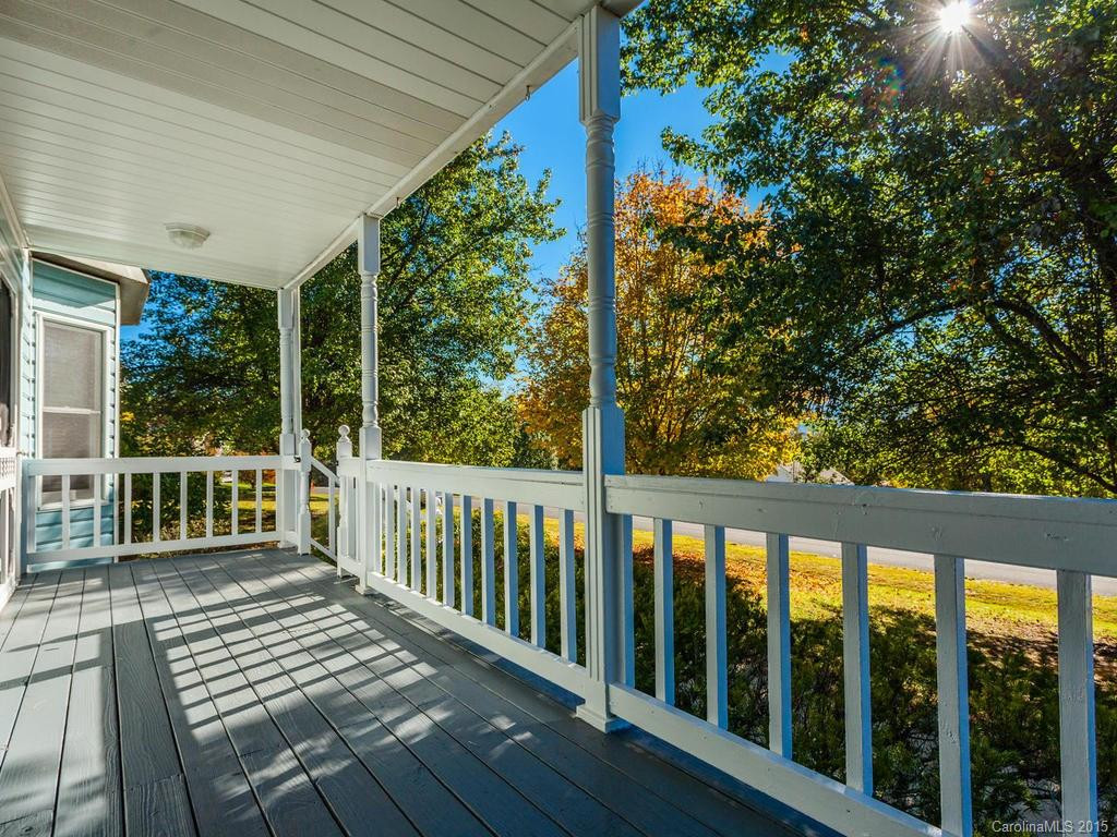 6 Hampton Drive - Photo 5