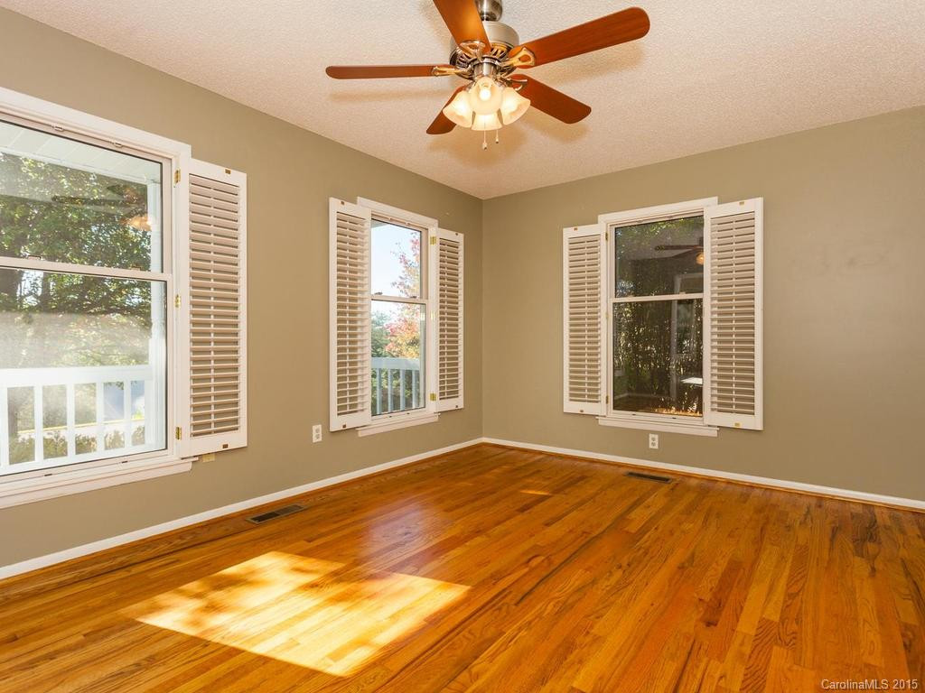 6 Hampton Drive - Photo 9