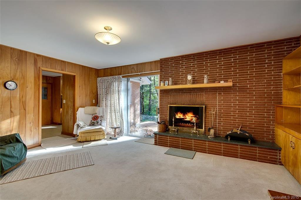 241 Deerwoode Lane #5 - Photo 2