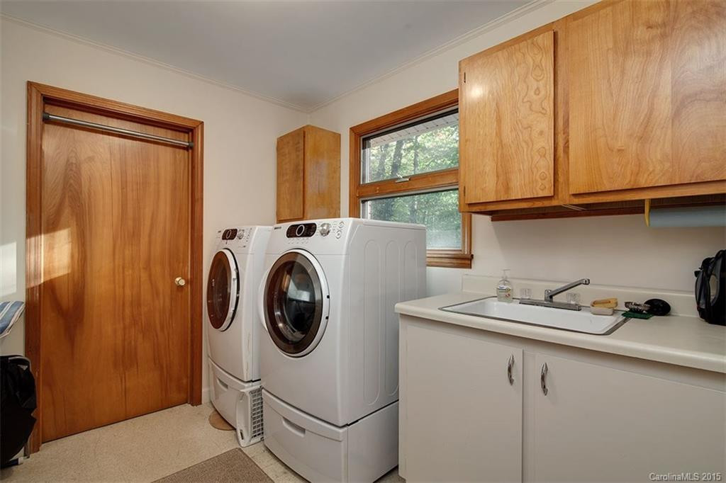 241 Deerwoode Lane #5 - Photo 11