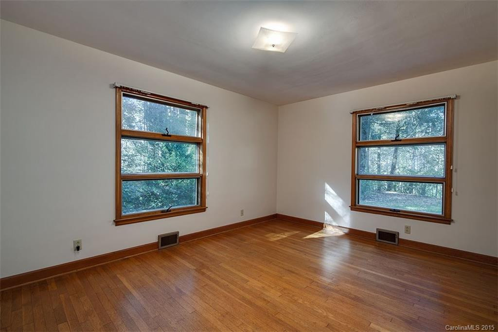 241 Deerwoode Lane #5 - Photo 9