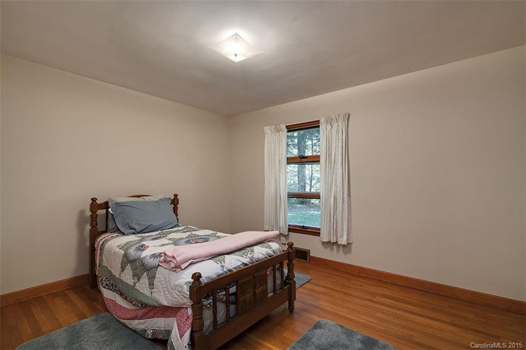 241 Deerwoode Lane #5 - Photo 10