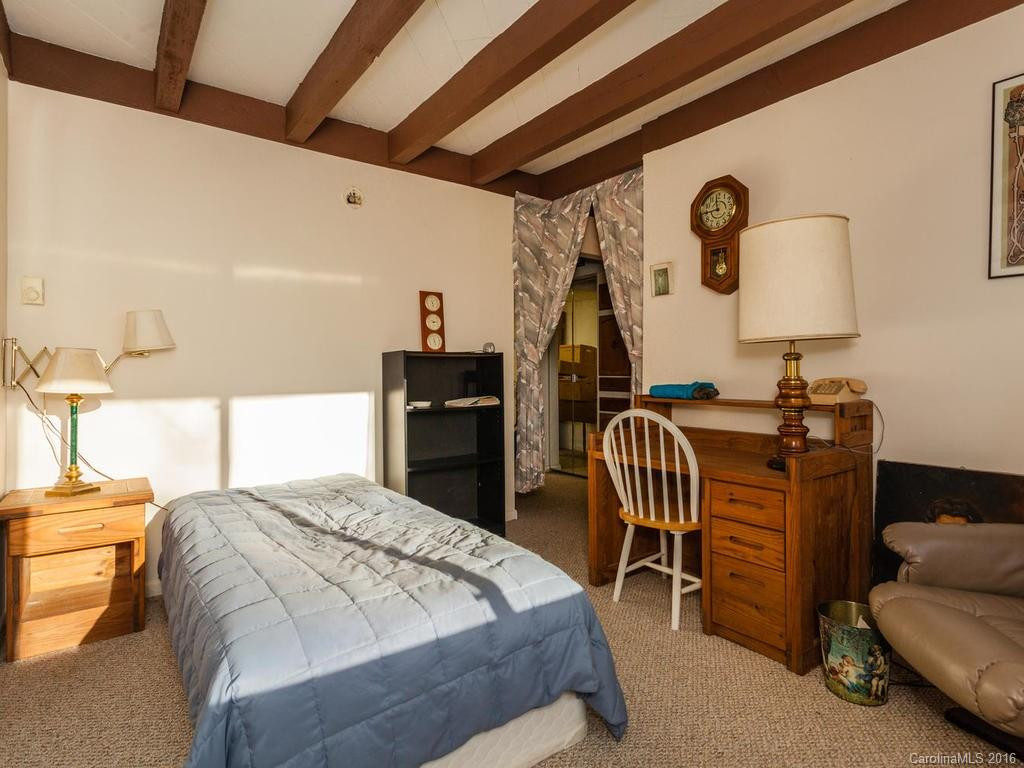 25 Rhododendron Drive - Photo 14