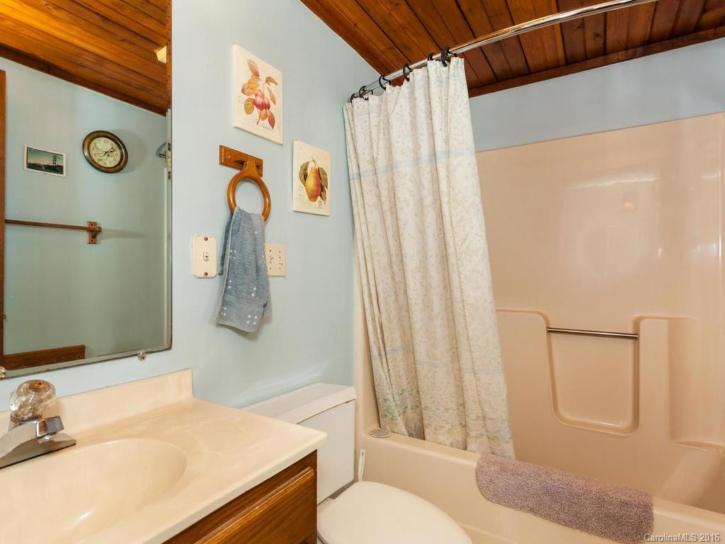 25 Rhododendron Drive - Photo 16