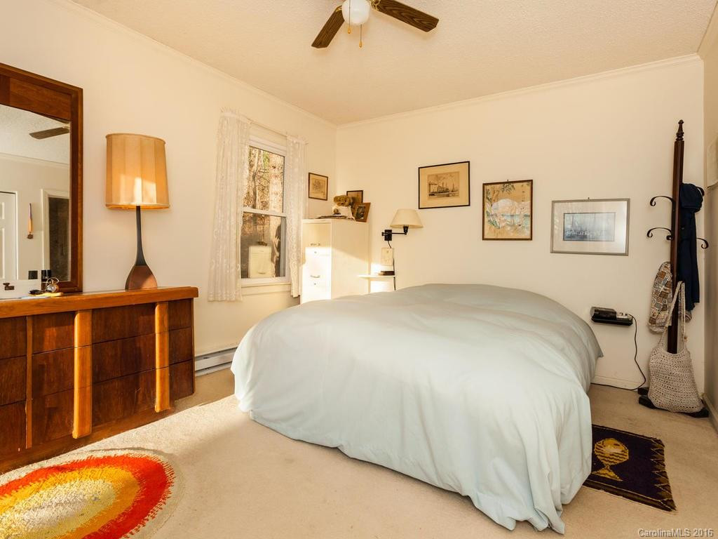 25 Rhododendron Drive - Photo 9