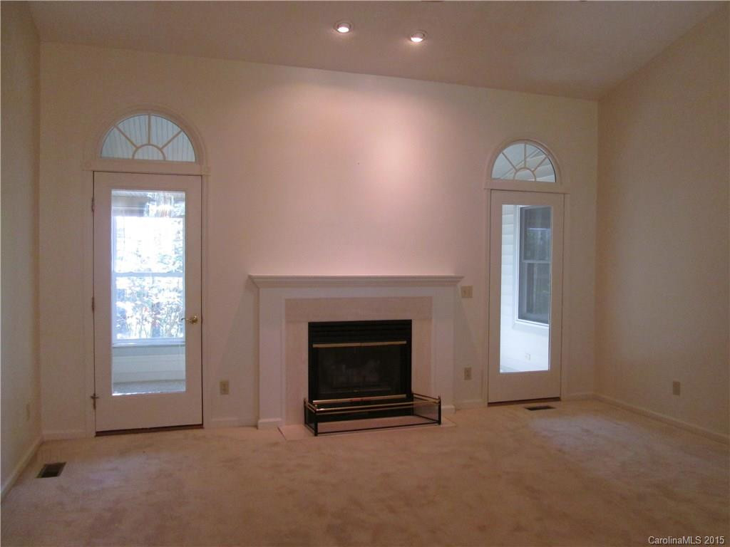 150 Governors Drive #53 - Photo 3