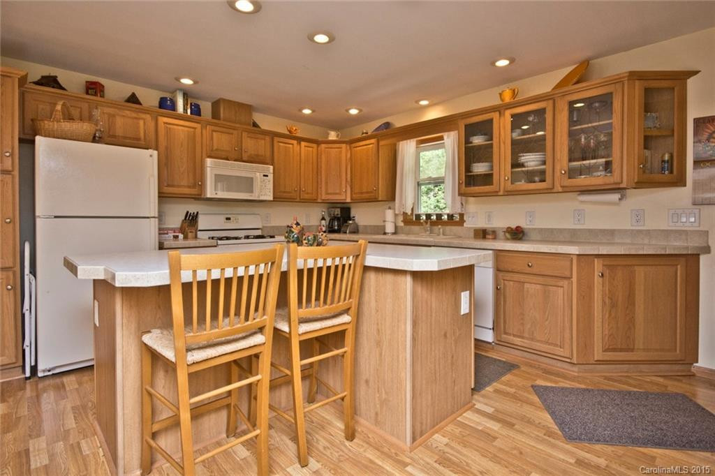 320 Martins Creek Road - Photo 6