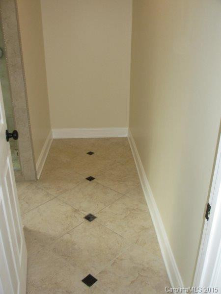 211 White Pine Drive - Photo 14