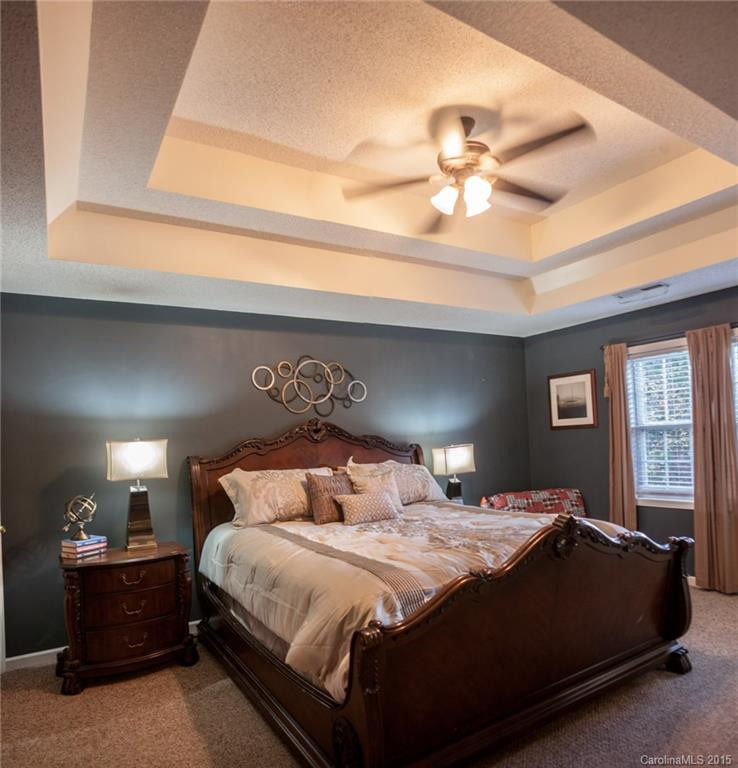5 Westmont Drive - Photo 4