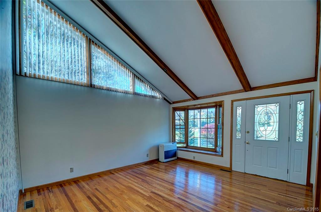 1335 Rabbithop Road - Photo 12