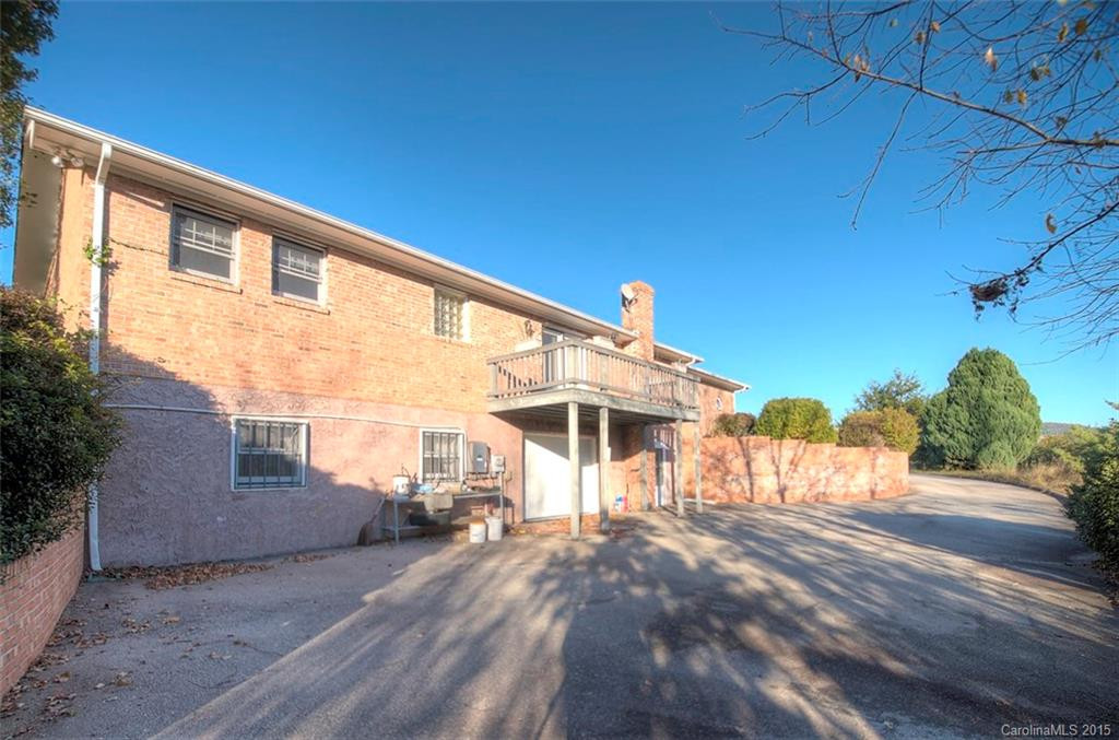1335 Rabbithop Road - Photo 16