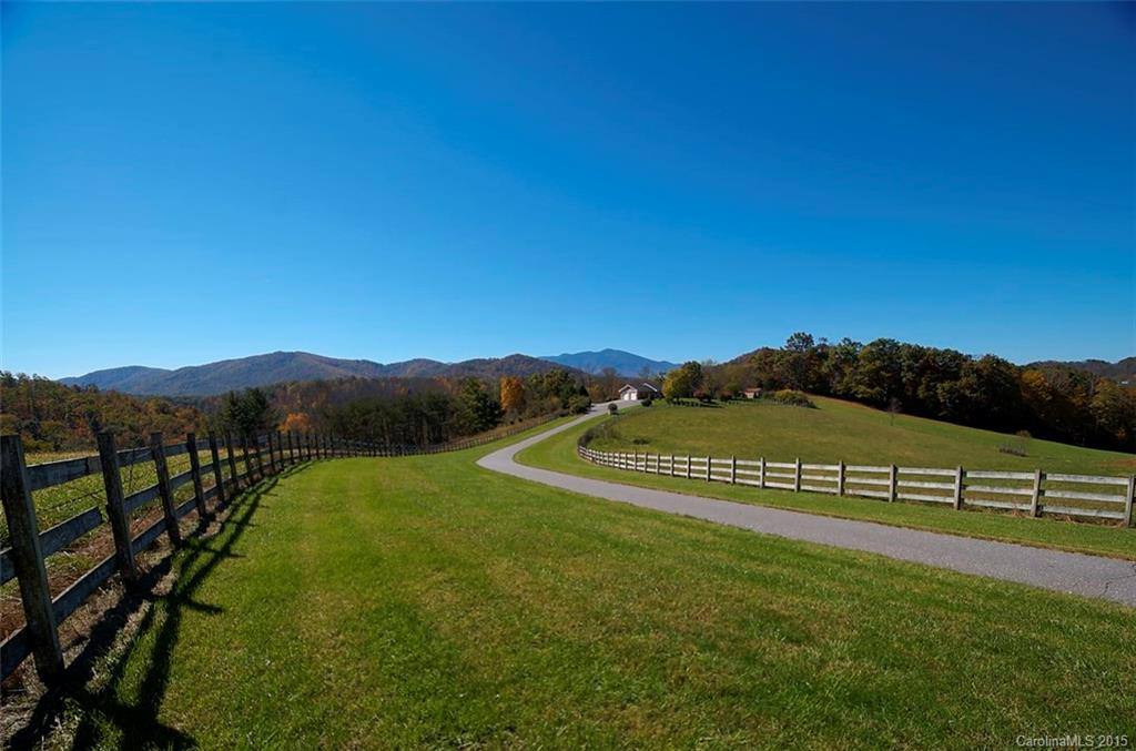 1335 Rabbithop Road - Photo 19
