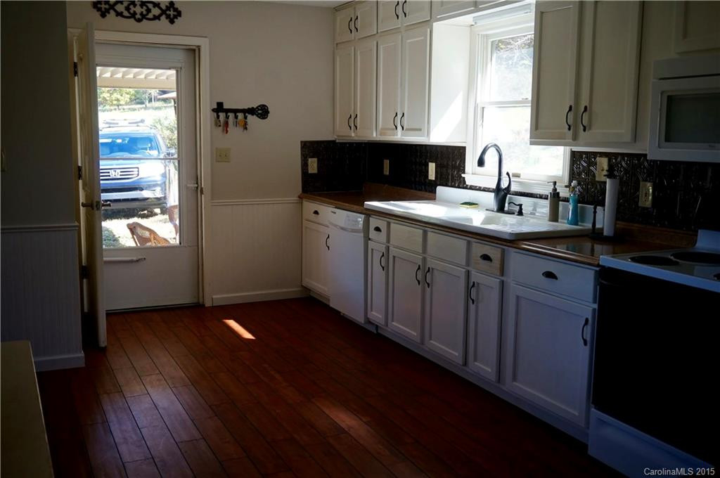 264 Red Hill Drive - Photo 15