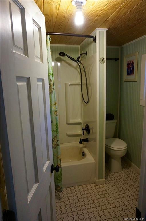 264 Red Hill Drive - Photo 8