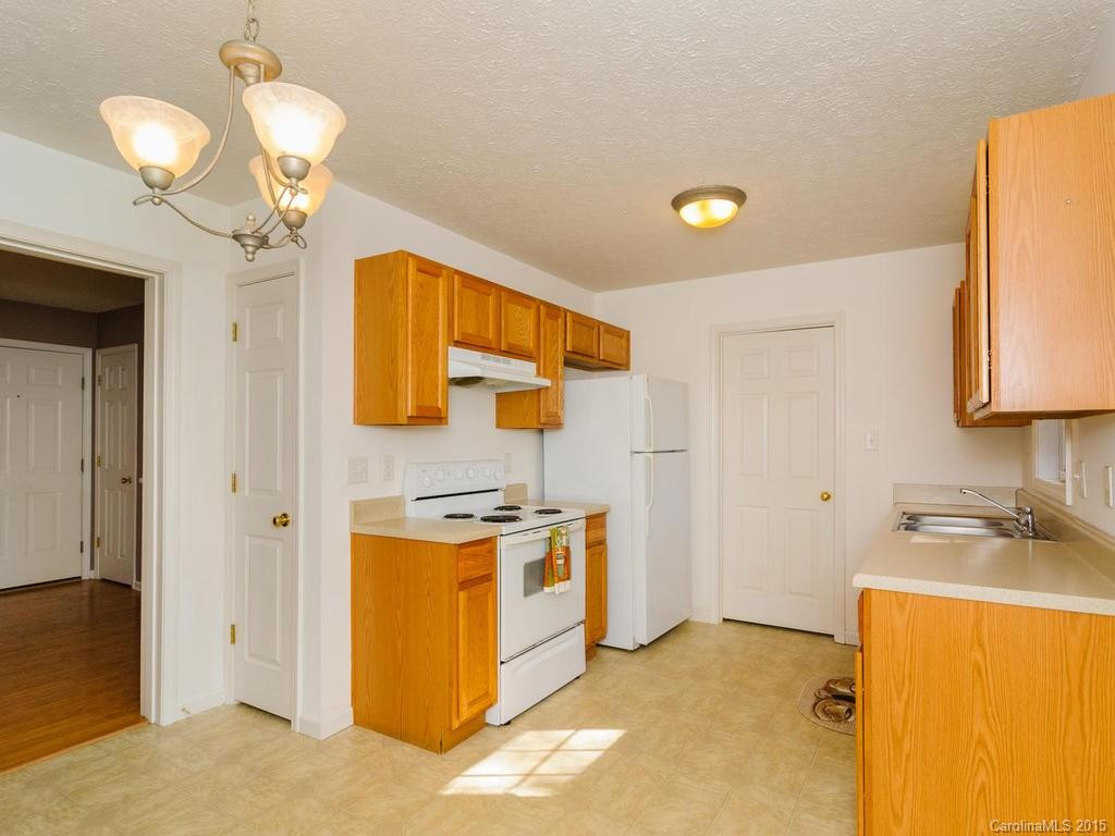 16 White Pine Circle - Photo 12