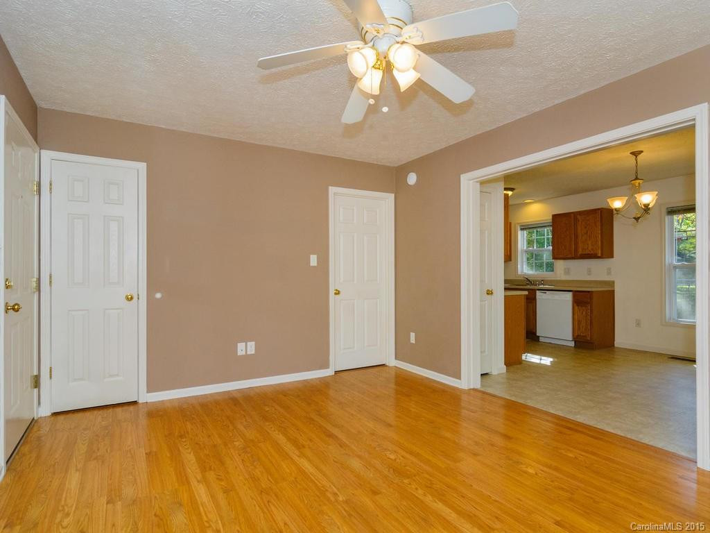 16 White Pine Circle - Photo 9