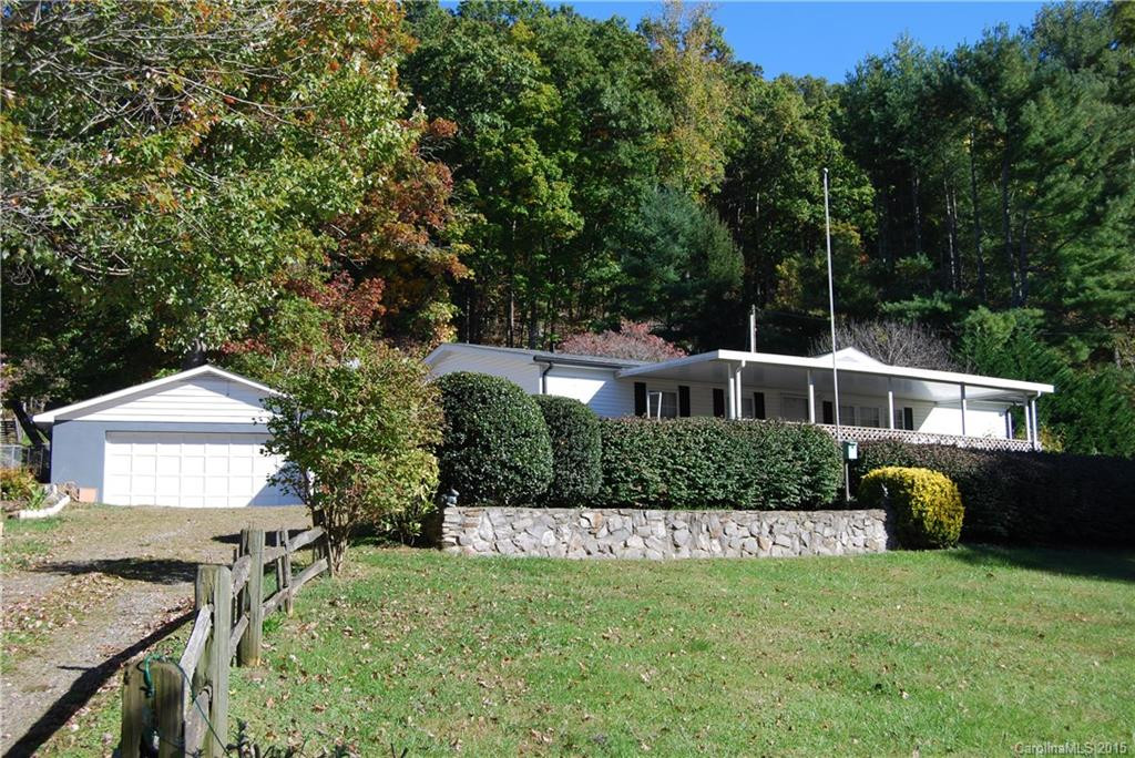 233 Fountain Way