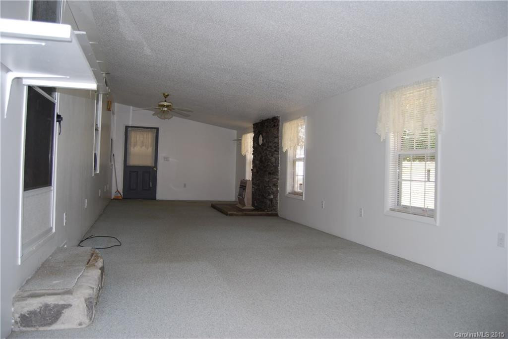 233 Fountain Way - Photo 5