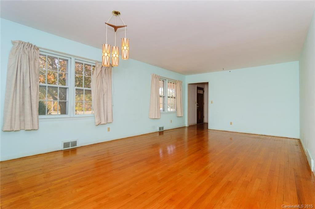 263 Mount Carmel Road - Photo 5