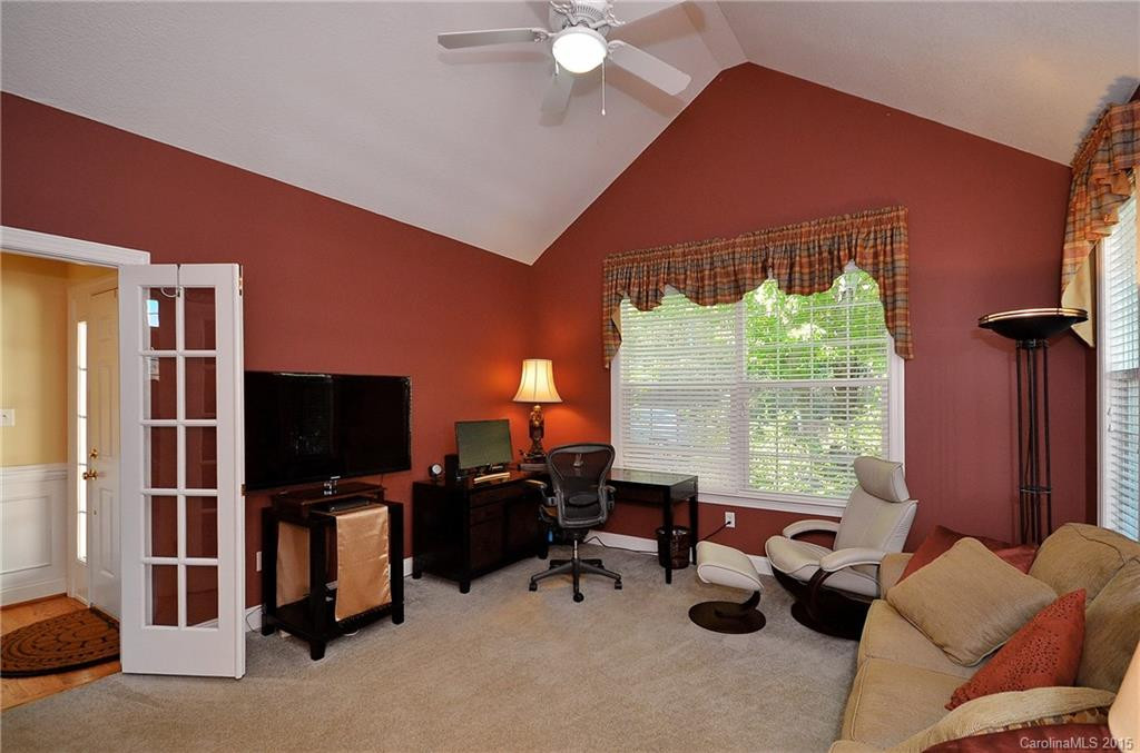 106 Dutchman Lane #106 - Photo 15