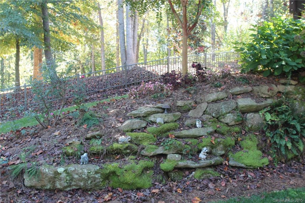 221 Ridge Top Drive - Photo 20