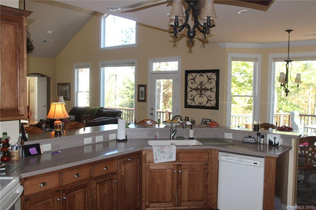 221 Ridge Top Drive - Photo 7