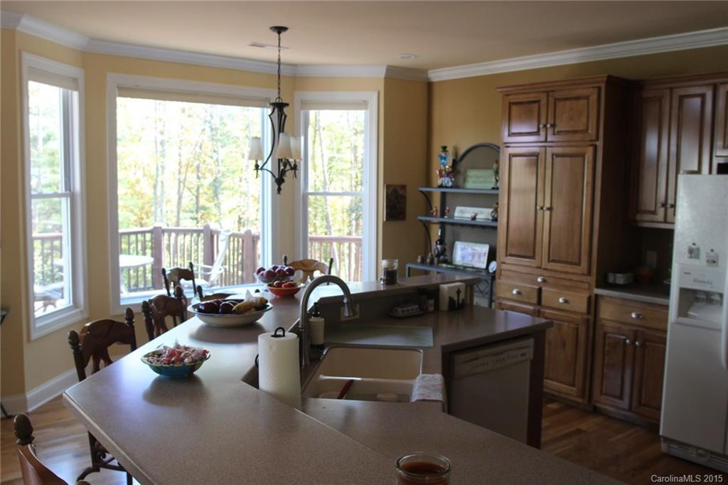 221 Ridge Top Drive - Photo 8